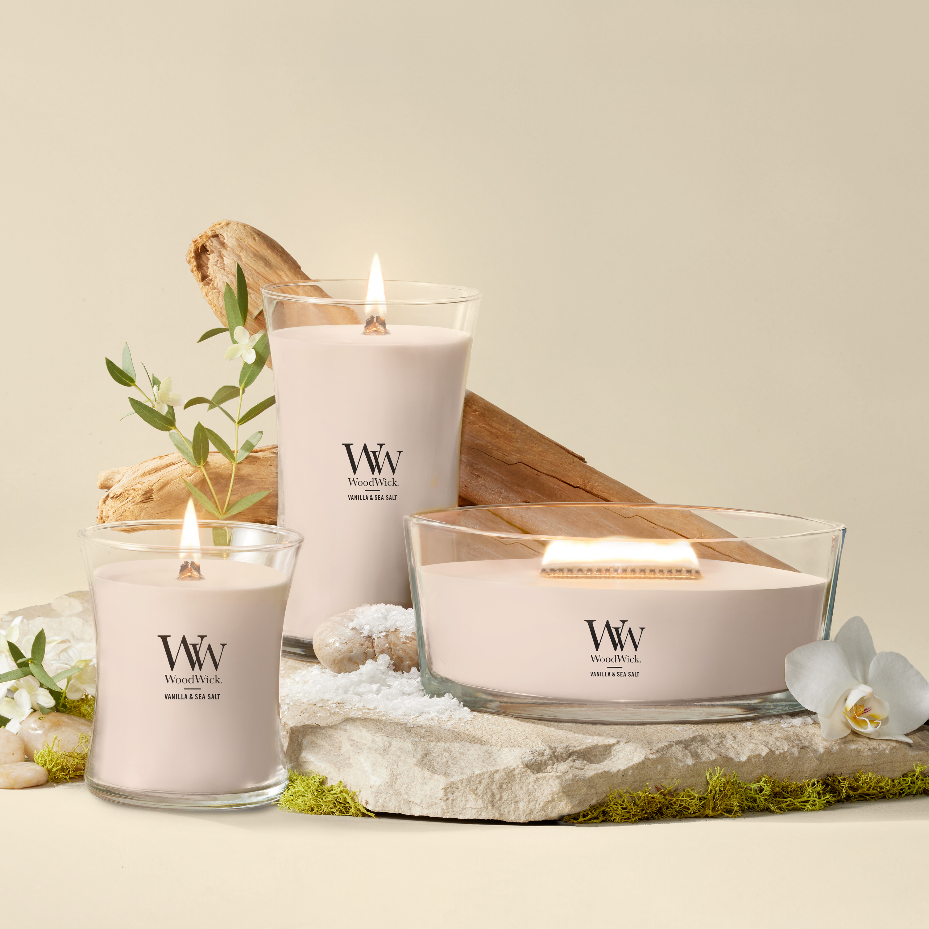 Vanilla & Sea Salt WoodWick® Medium Hourglass Candle - Medium