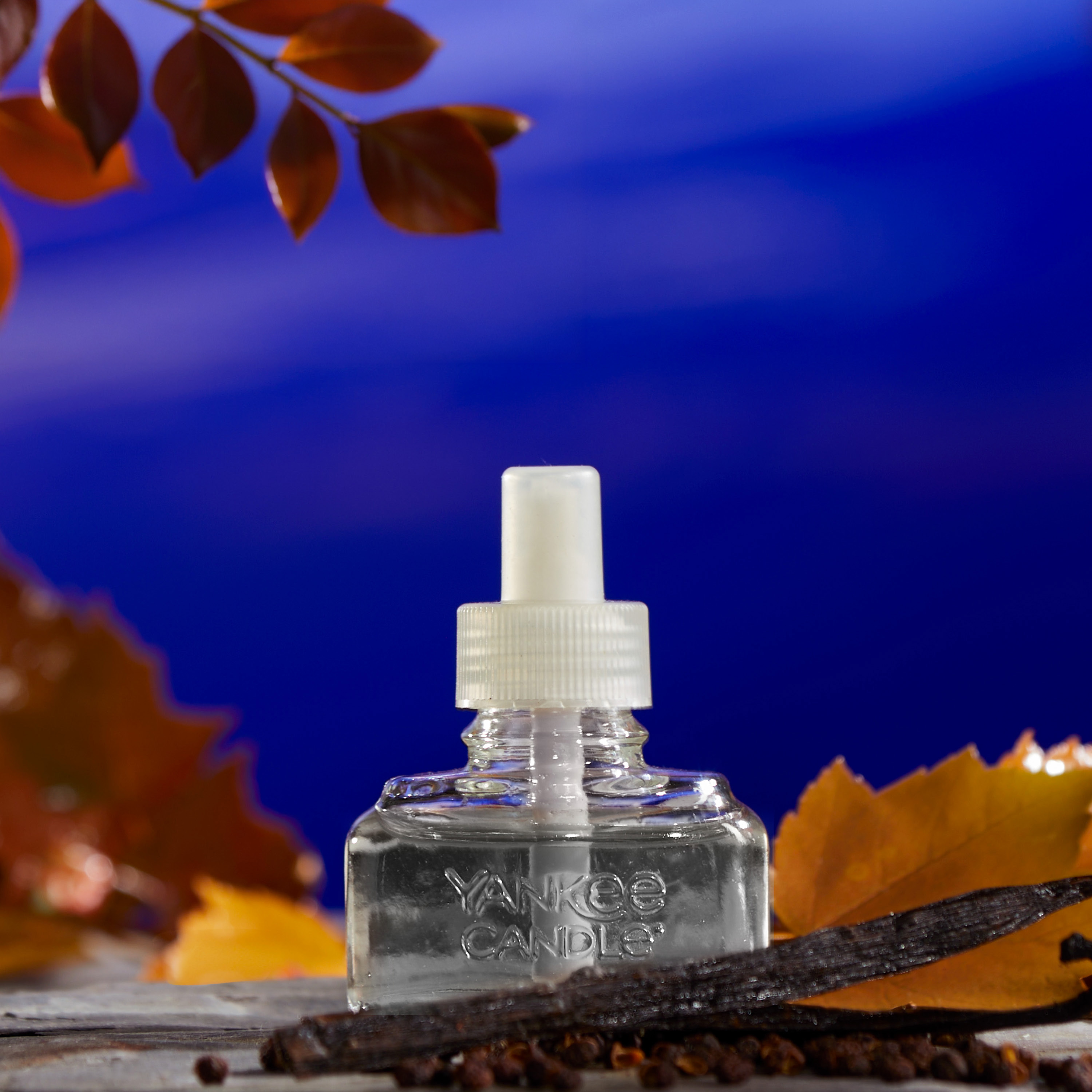 Woody Home Fragrances | Yankee Candle®