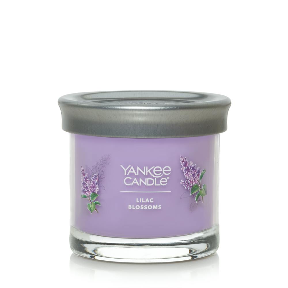 Lilac Blossoms Yankee Candle