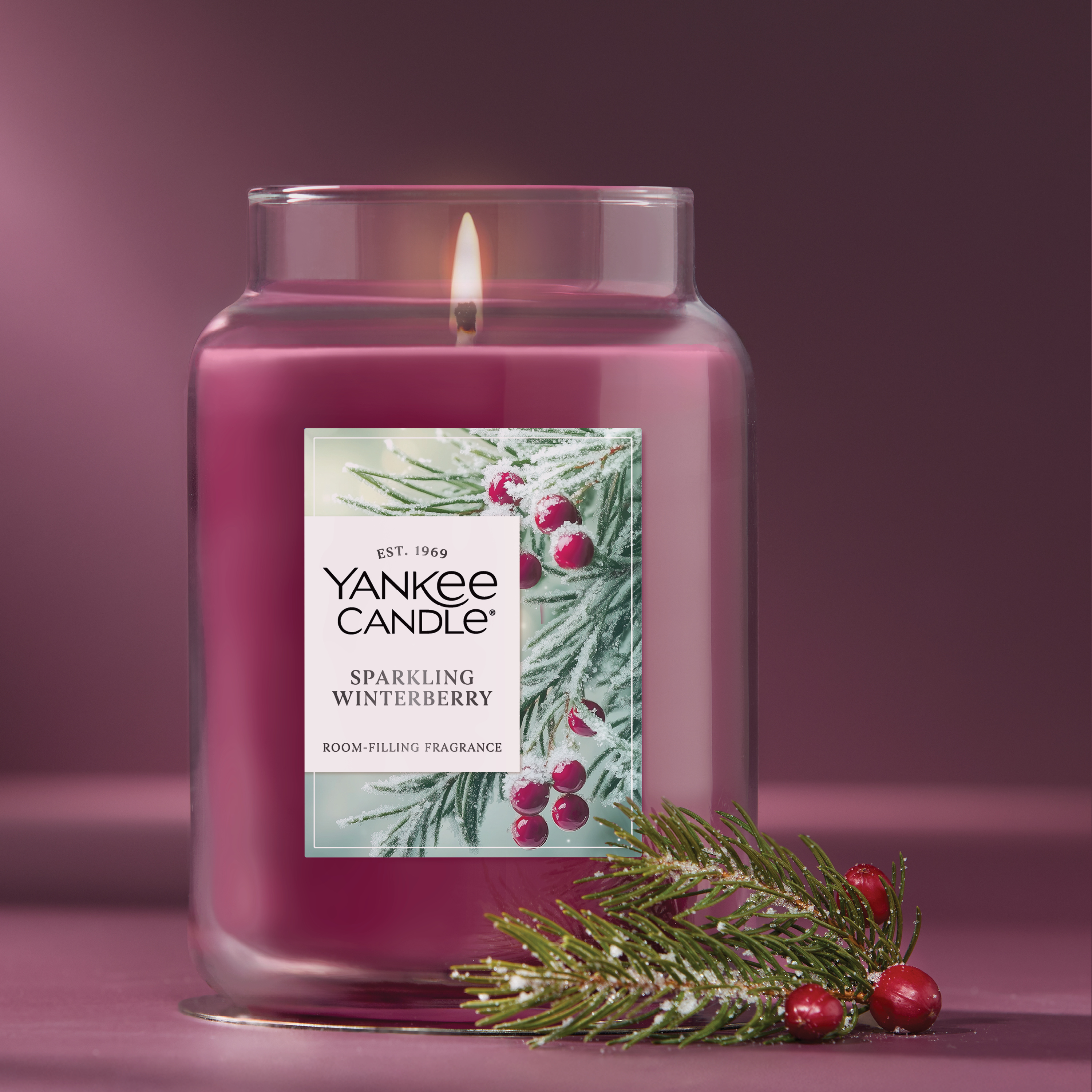 Sparkling Winterberry Original Large Jar Candle - Thumbnail 3