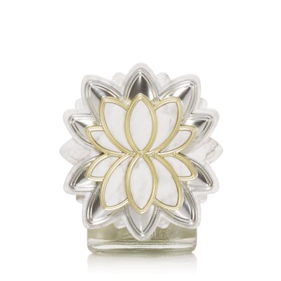 Marble Magnolia