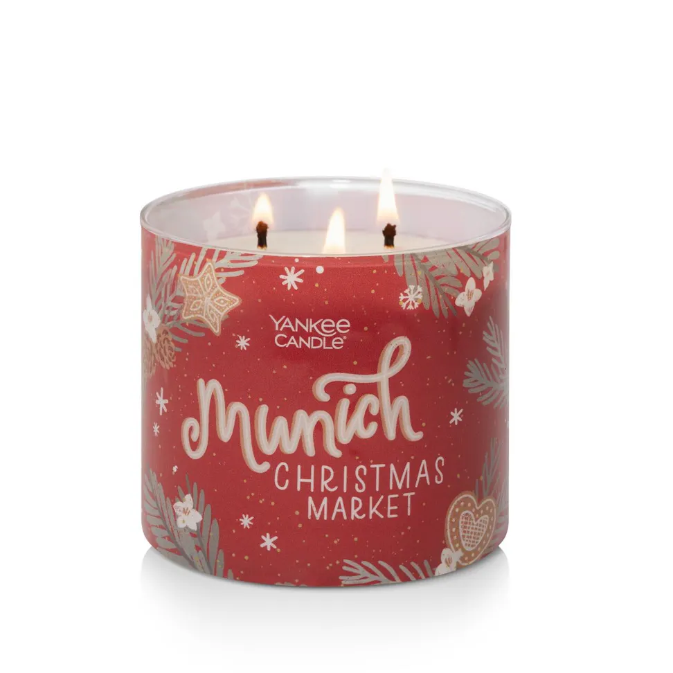 Passport to the Holidays Collection Munich Christmas Market 3-Wick Candle