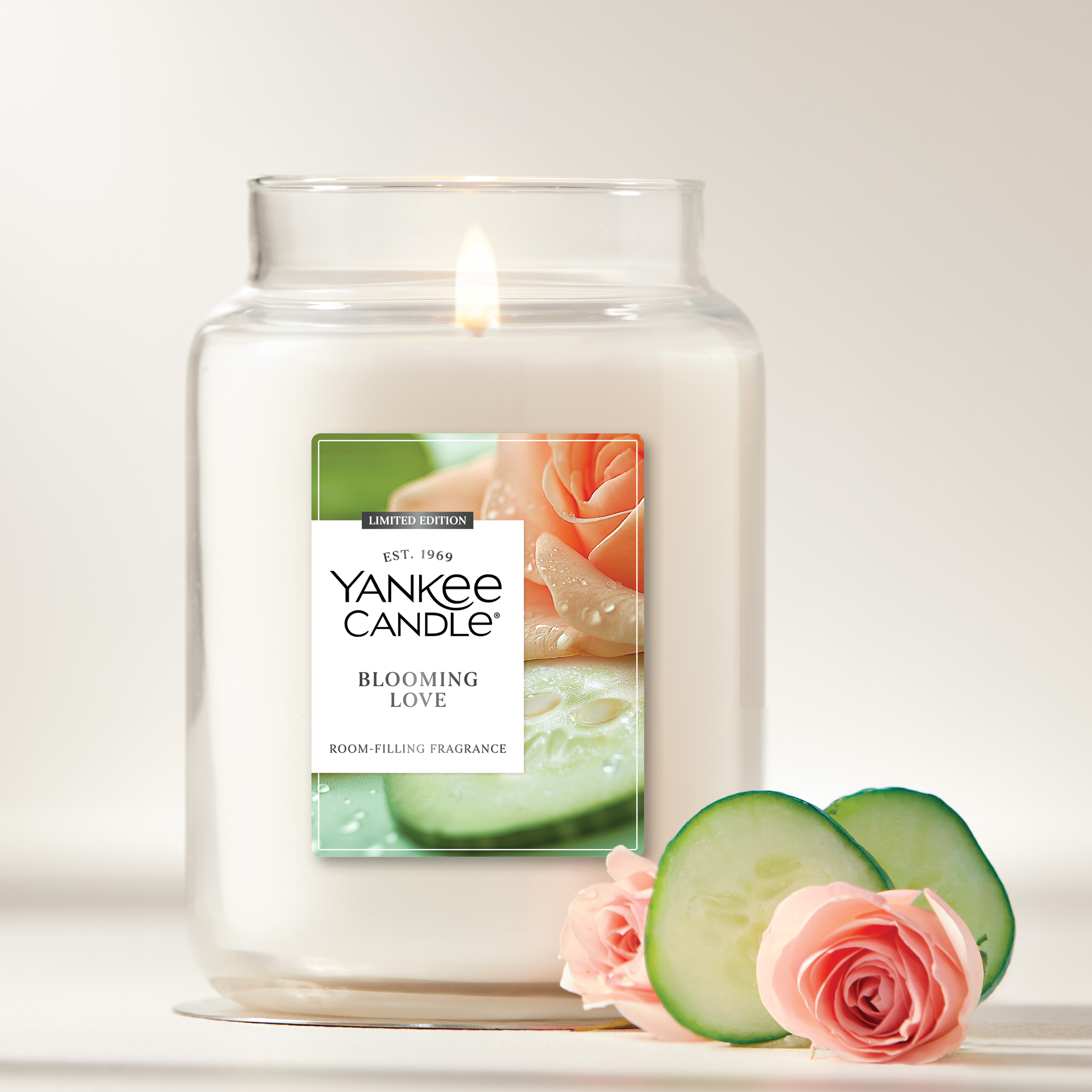 Blooming Love Original Large Jar Candle - Thumbnail 2