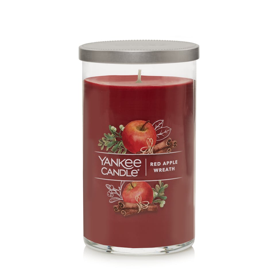 red apple wreath signature medium pillar candle