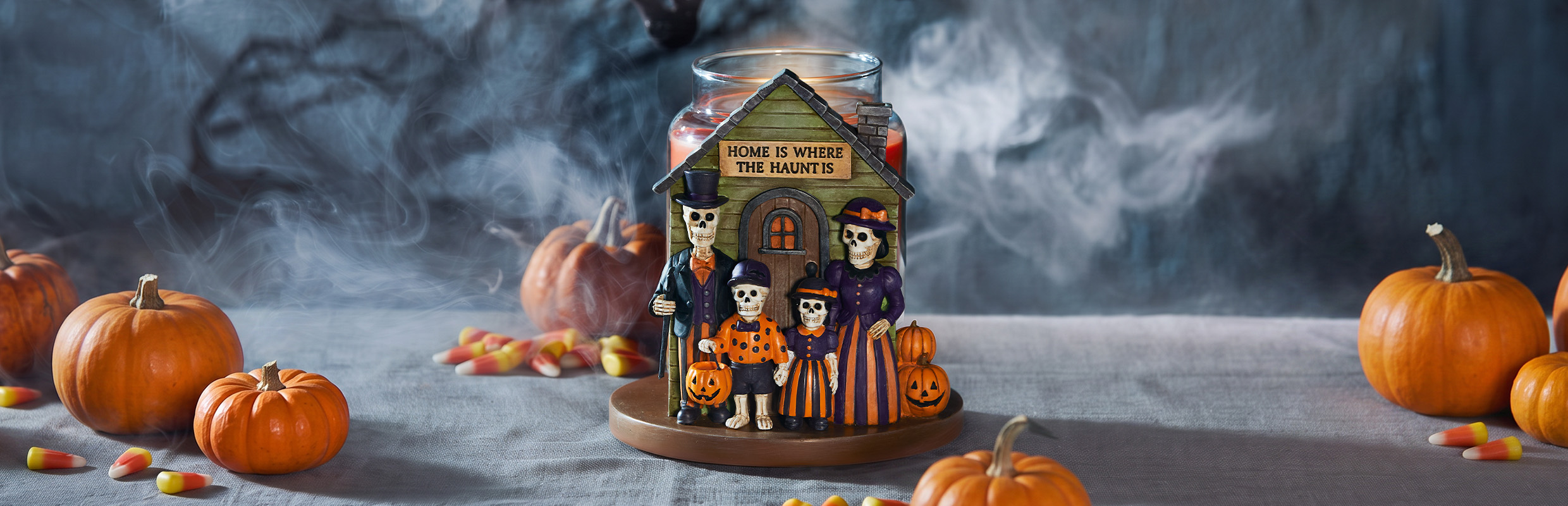Bonebury Lane Haunted House Jar Candle Holder