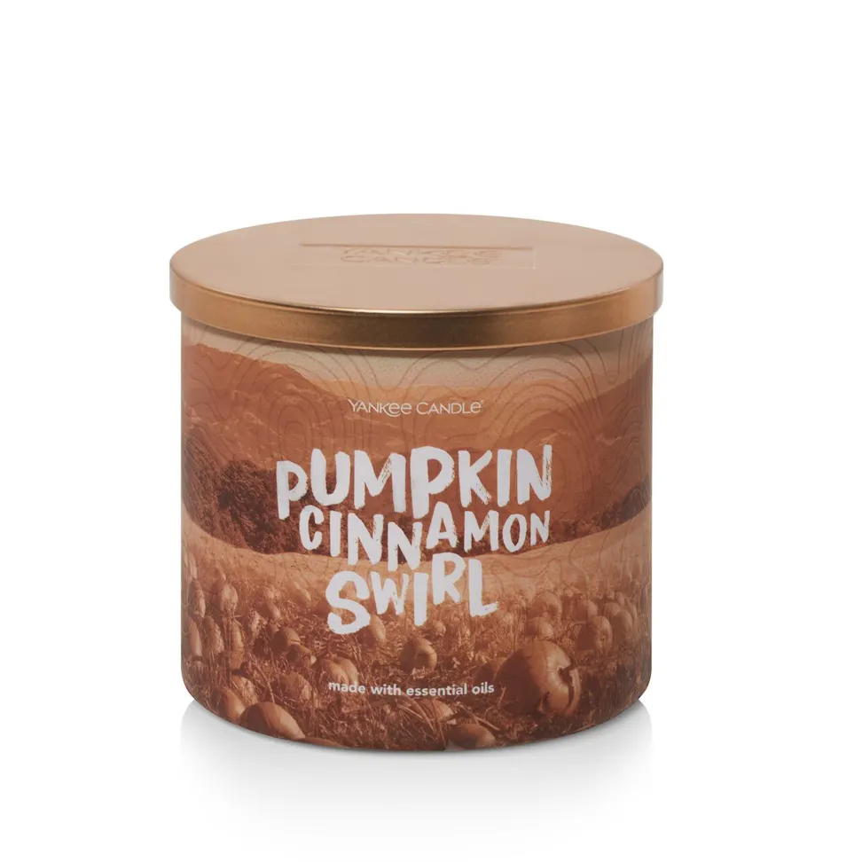 Cottage Getaway Collection Pumpkin Cinnamon Swirl 3-Wick Candle