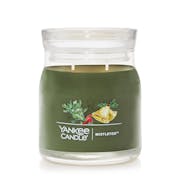 mistletoe signature jar candle with lid