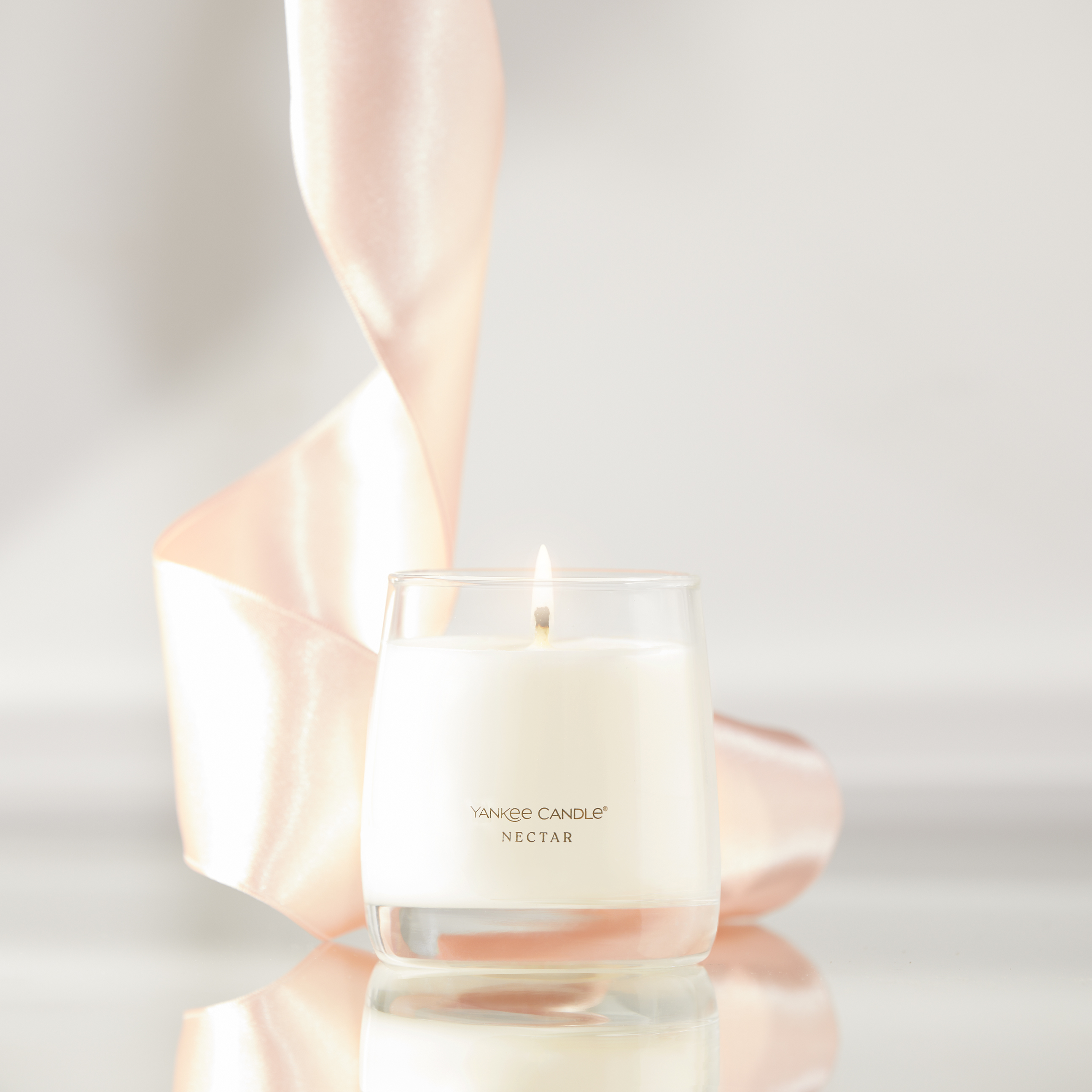 Nectar Premium Single Wick 7oz Candle - Thumbnail 2