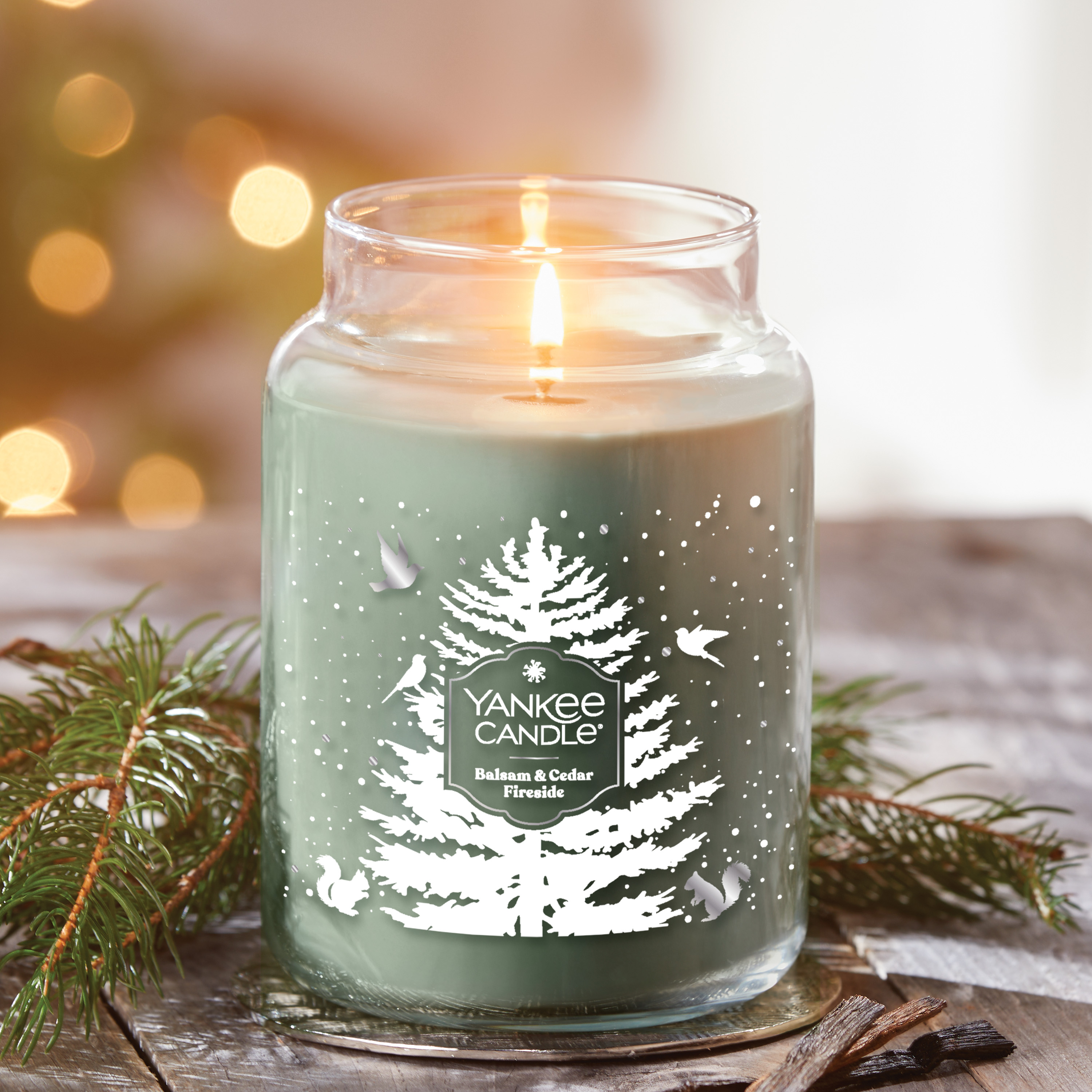 バルサム＆ファイアウッドキャンドル Balsam & Cedar Fireside | Yankee Candle