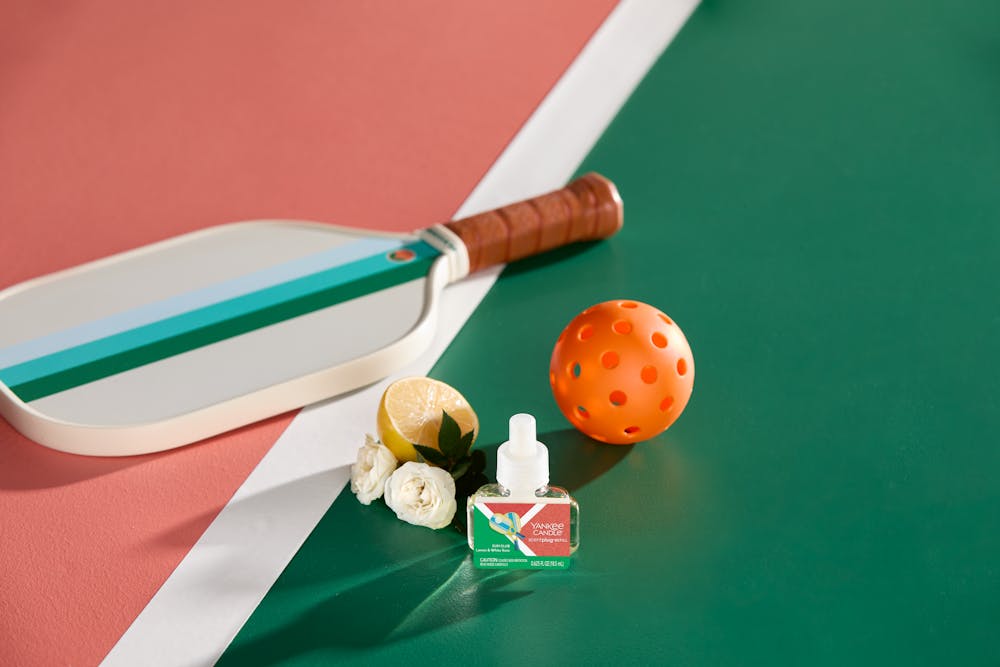 Sun Club - Lemon & White Rose