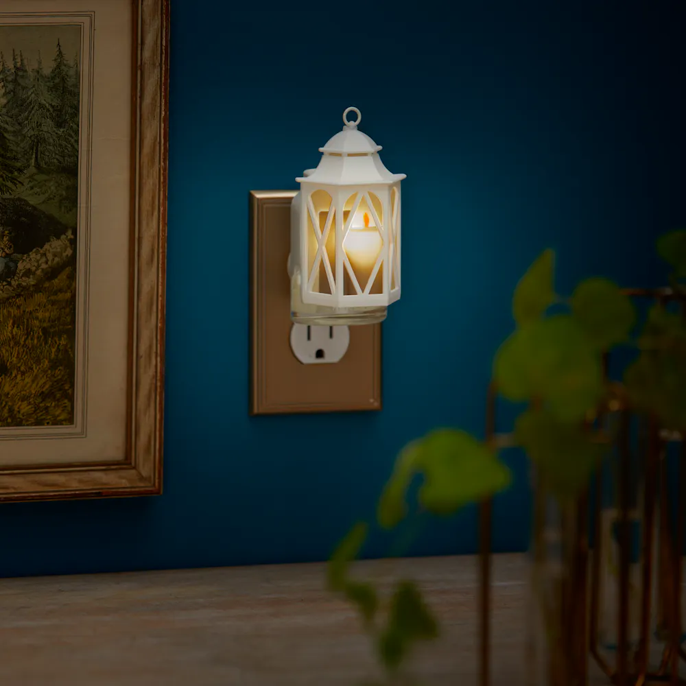 Spring Lantern Diffuser w/ Light