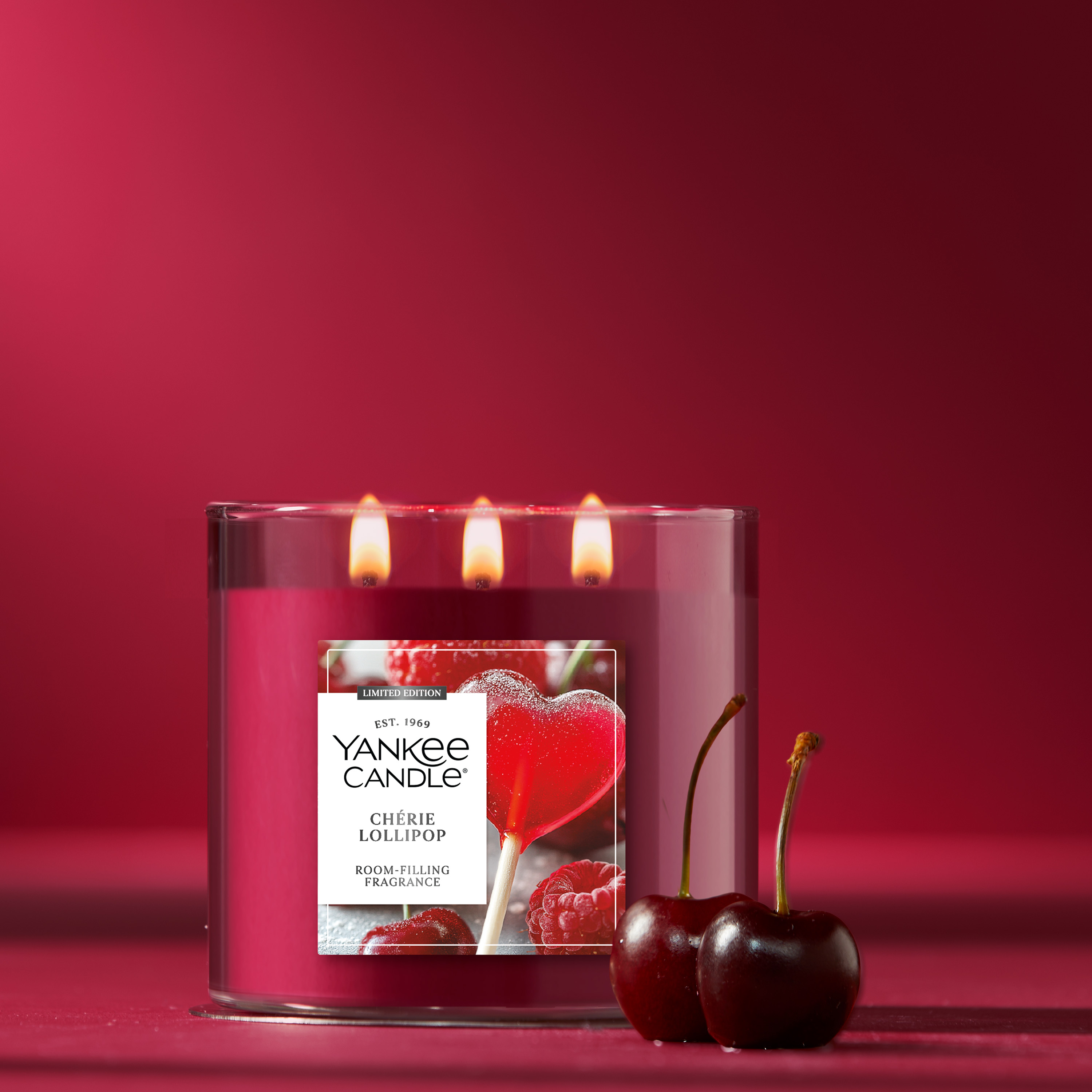 Yankee Candle Chérie Lollipop Large Tumbler Candle - Thumbnail 2