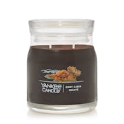 cozy cabin escape signature medium jar candle with lid
