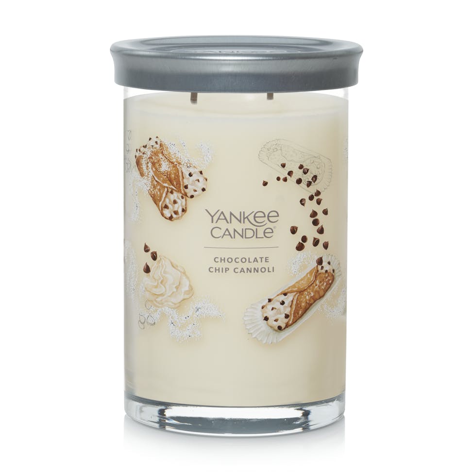 chocolate chip cannoli signature large tumbler candle