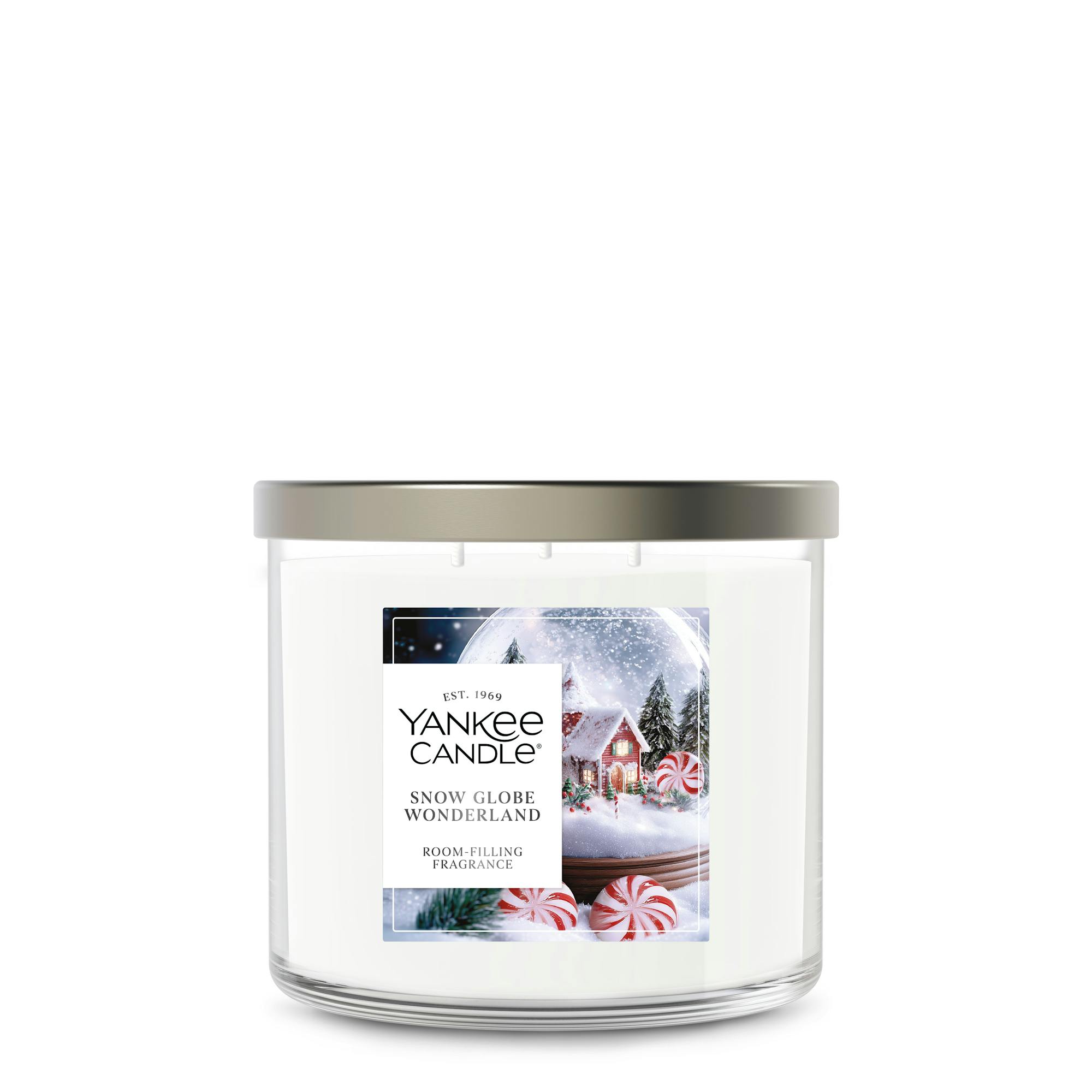 Yankee Candle Snow Globe Wonderland 3-wick Candle, 14.5 oz