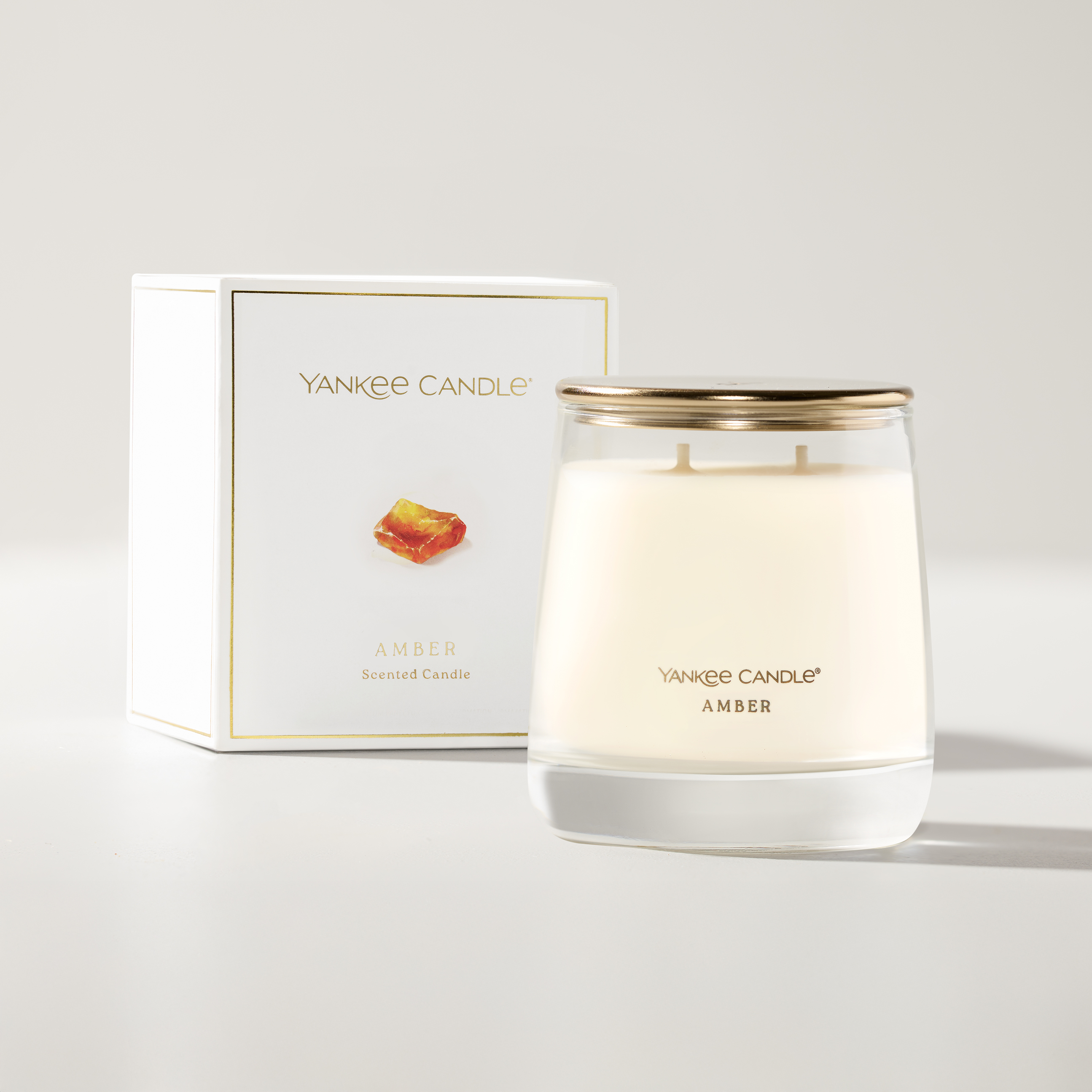 Yankee Candle Amber & Sandalwood Electric Home Fragrance Scent Plug Refill - Thumbnail 3