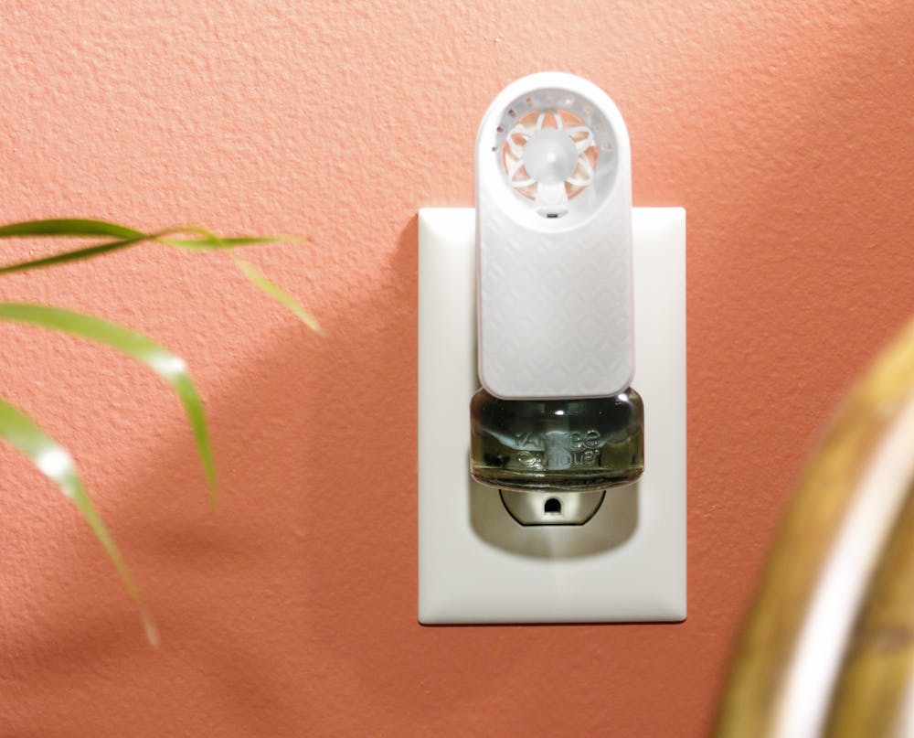 Moroccan ScentPlug® Fan Diffuser w/ Light