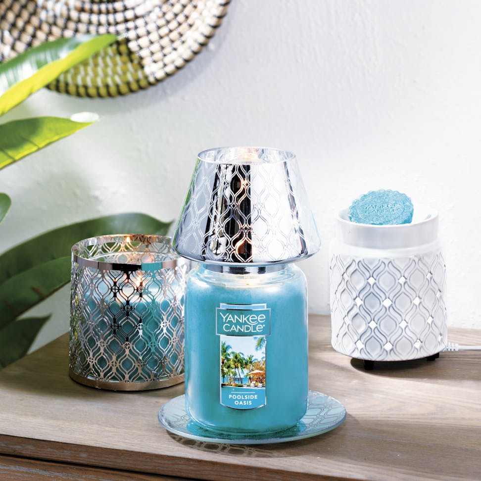 poolside oasis large jar with candle on tray and wax melt with electric warmer and regular tumbler with holder on table