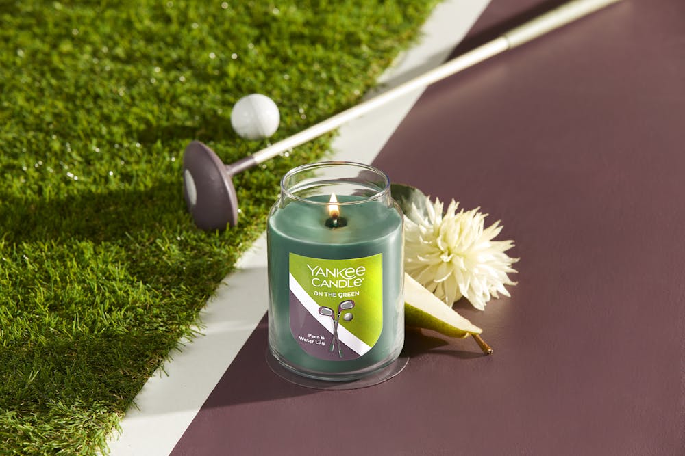 On the Green - Pear & Water Lily