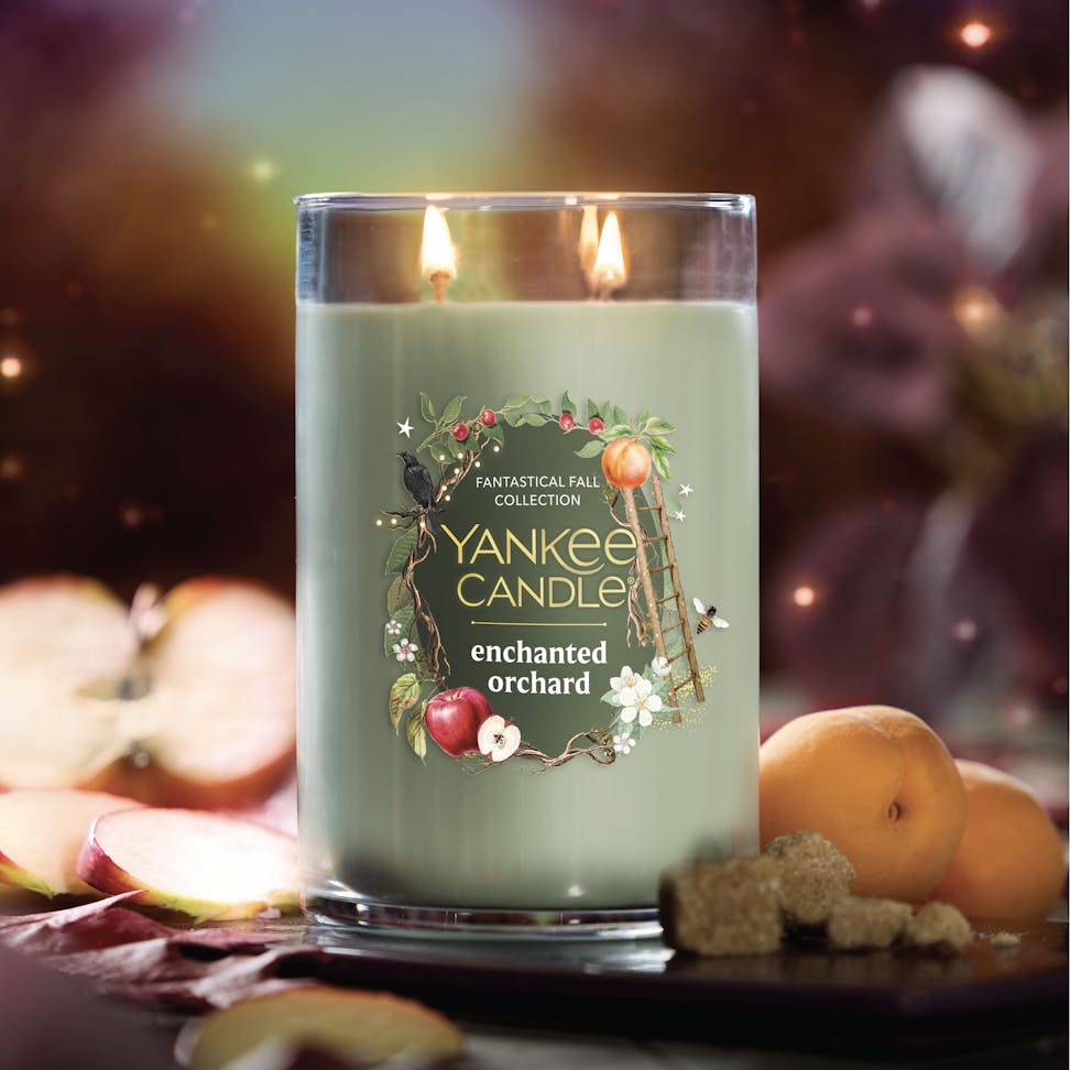 https://yankeecandle.imgix.net/9ffef136-135c-35f0-b4fb-68dbad3c4e98/9ffef136-135c-35f0-b4fb-68dbad3c4e98.jpg