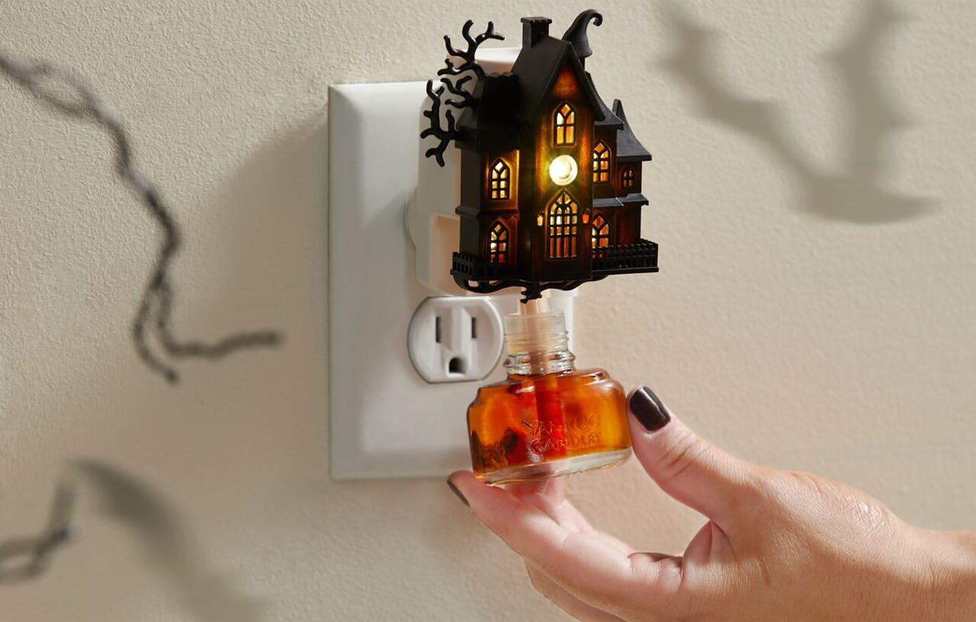 Haunted House ScentPlug® Diffuser with Light Sensor