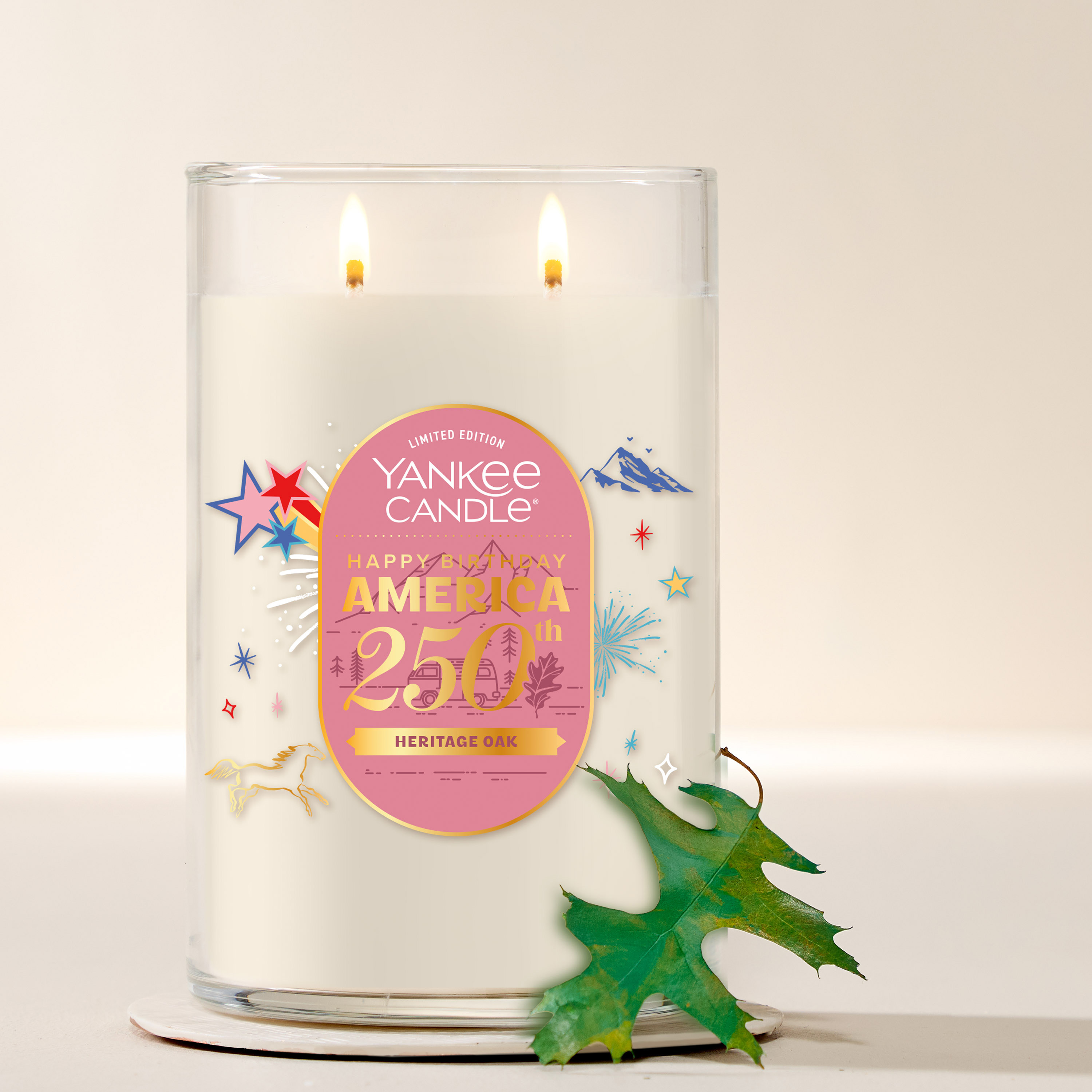 Woody & Earthy Candles | Natural Aromas | Yankee Candle®