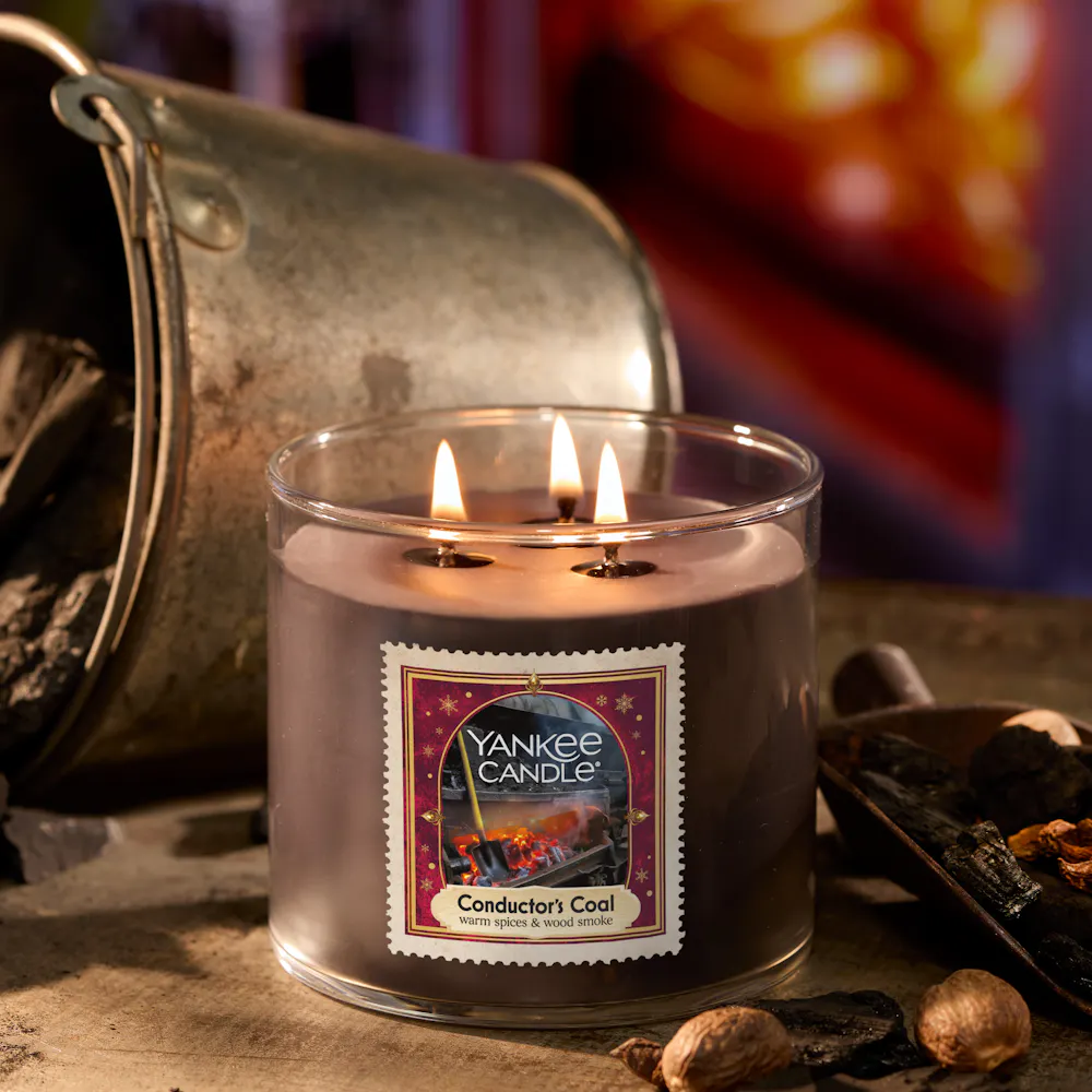 warm tobacco yankee candle Conductor's Coal