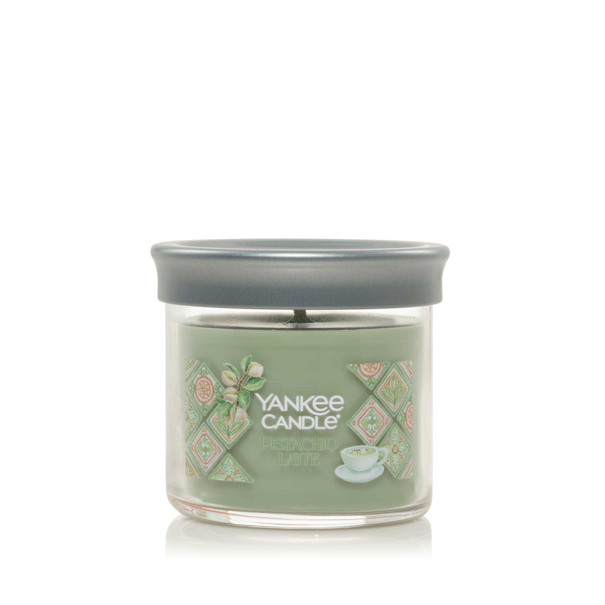 Yankee Candle Pistachio Latte Signature Small Tumbler Candle, 4.3 oz In Green