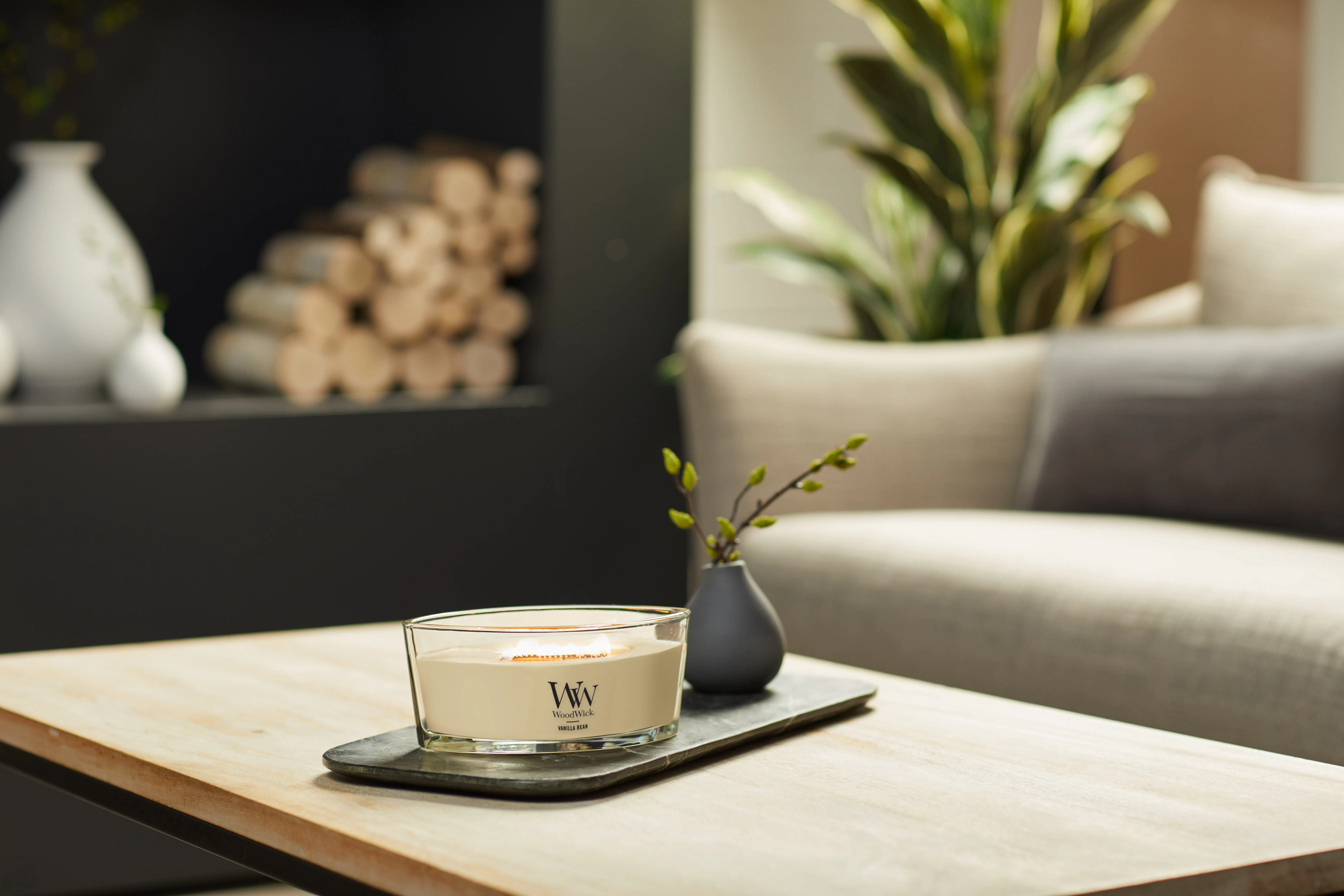Vanilla Bean WoodWick® Ellipse Candle - Ellipse Candles | Yankee