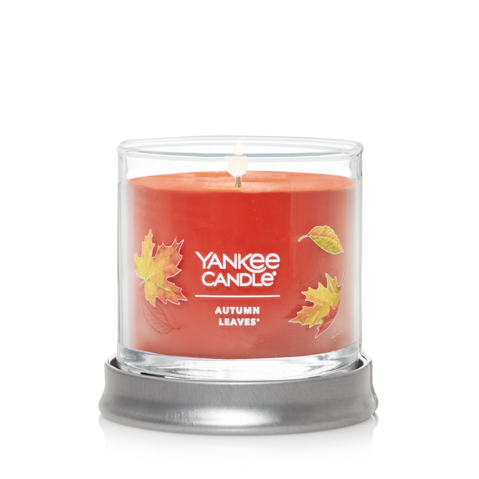 autumn leaves signature small tumbler candle with lid as base