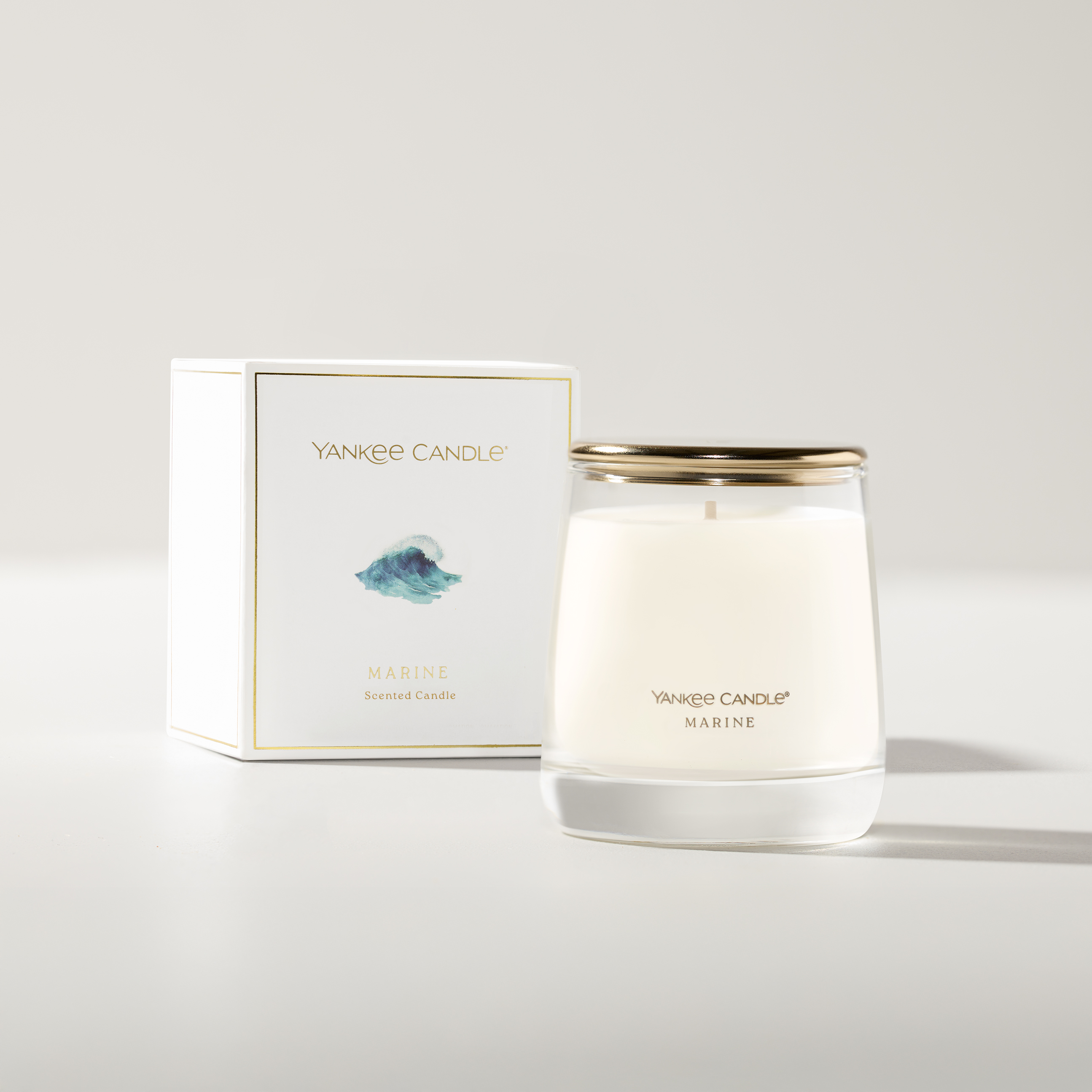 Marine Premium Single Wick 7oz Candle - Thumbnail 3