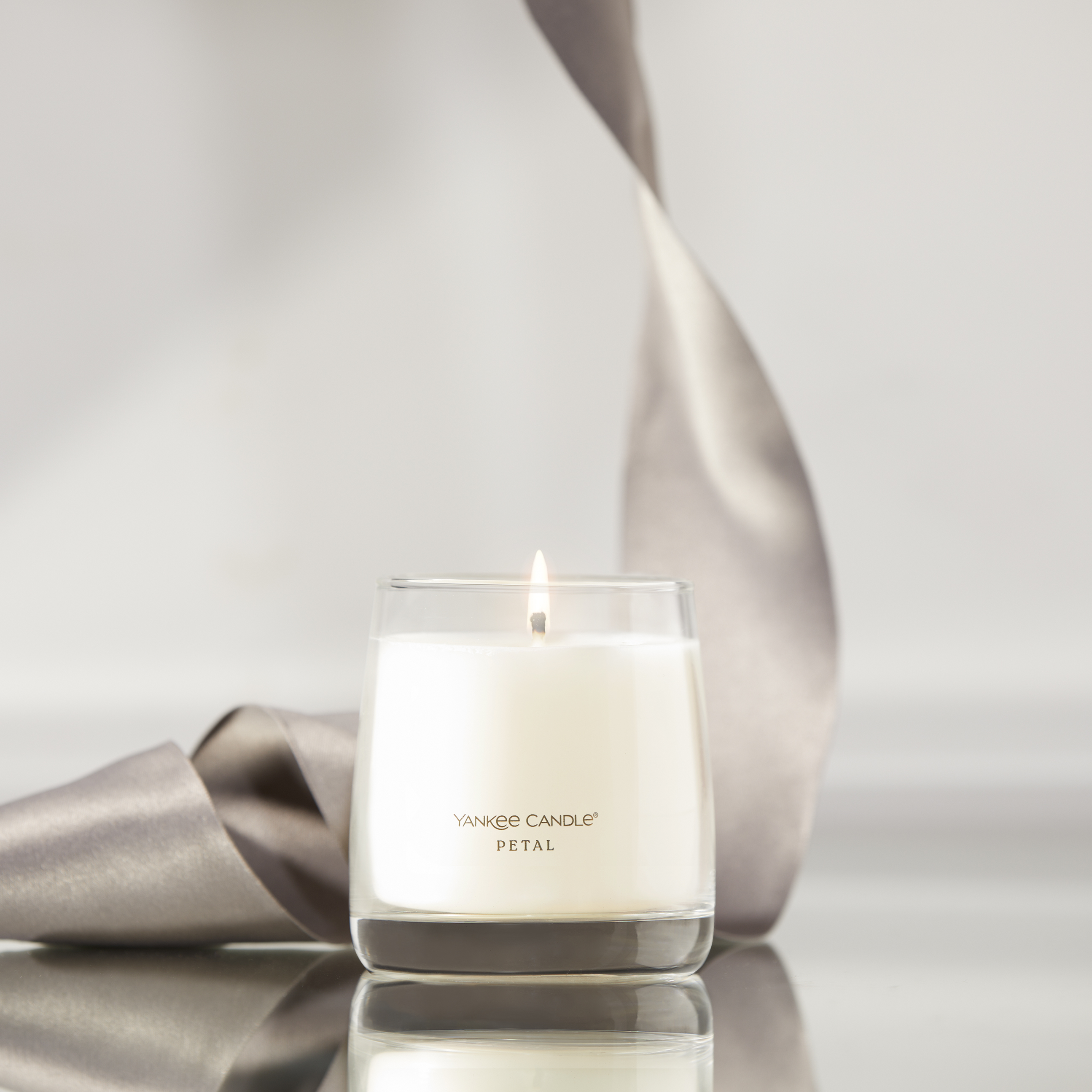Petal Premium Single Wick 7oz Candle