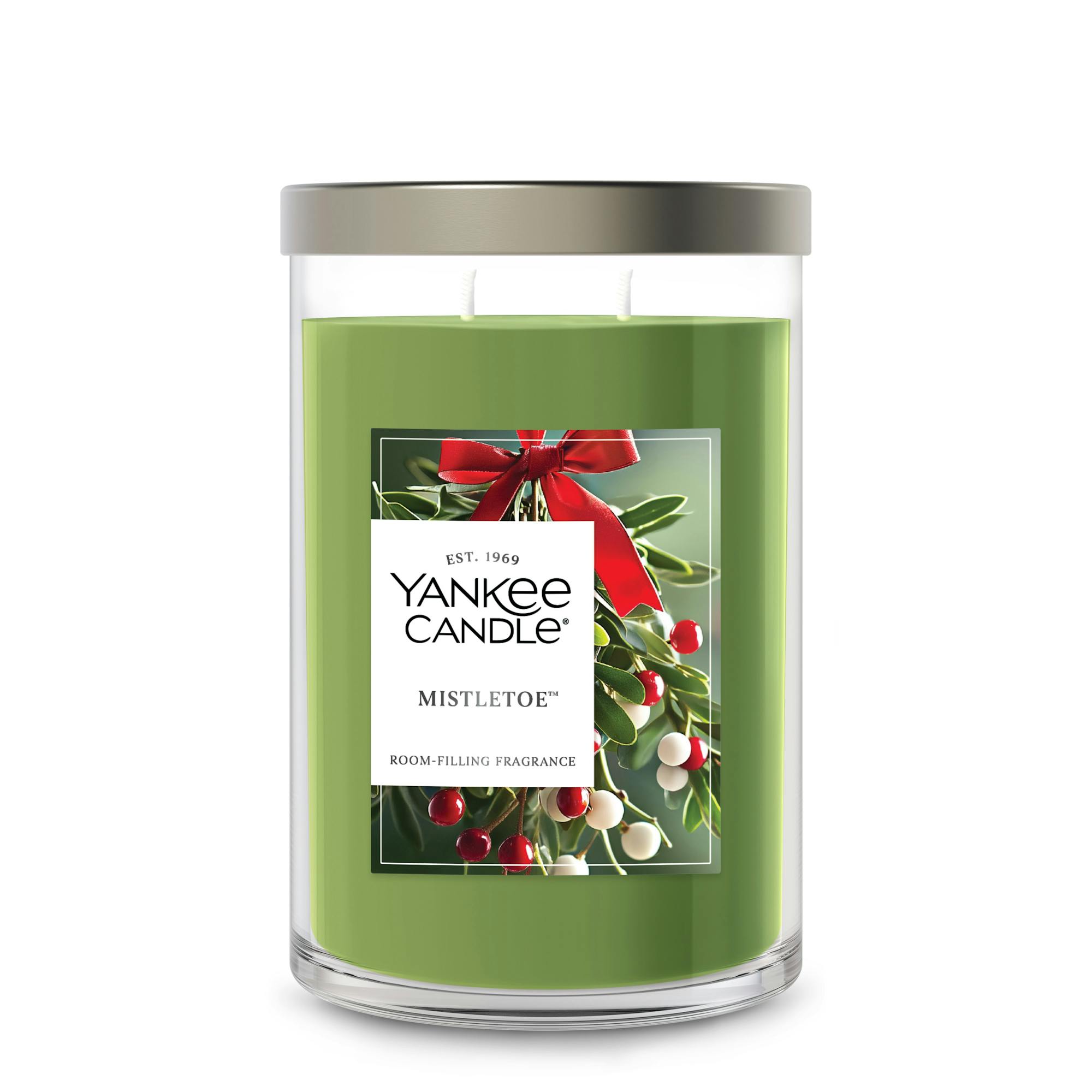 Yankee Candle Mistletoe 20 Oz. Signature Large Tumbler Candle, 20 oz In Green