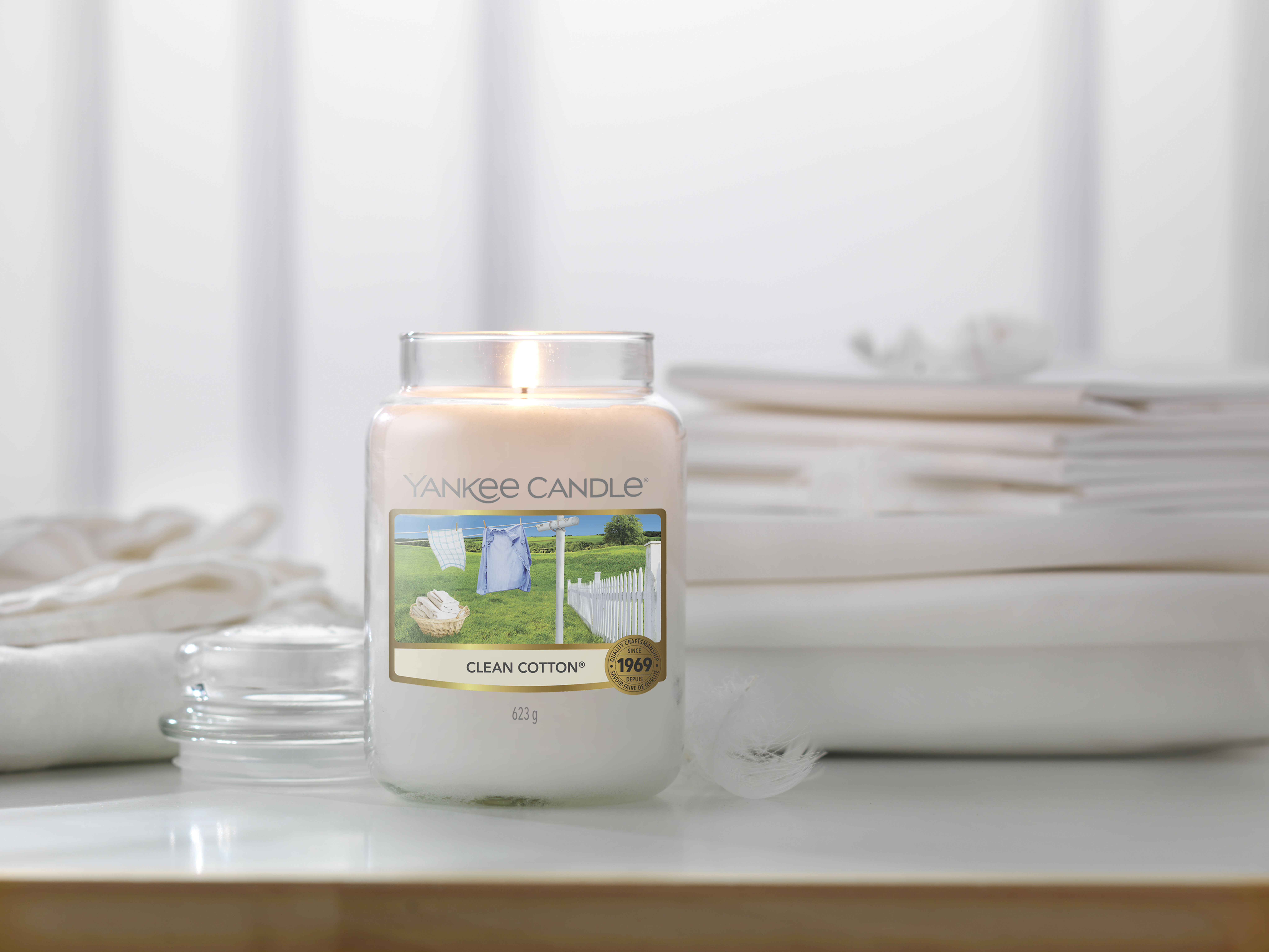 Clean Cotton® Original Large Jar Candle | Yankee Candle
